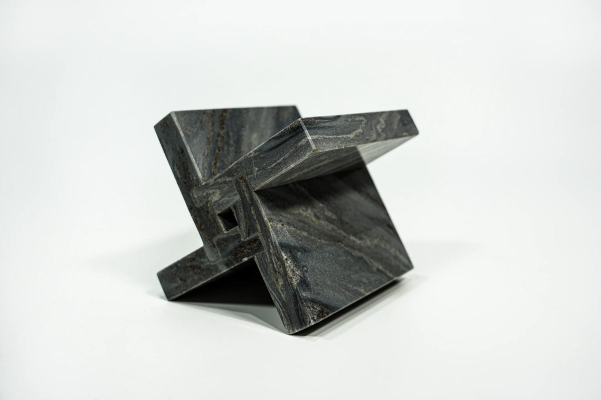 Interlock: Desk Organizer 12 x 12 x 12 cm