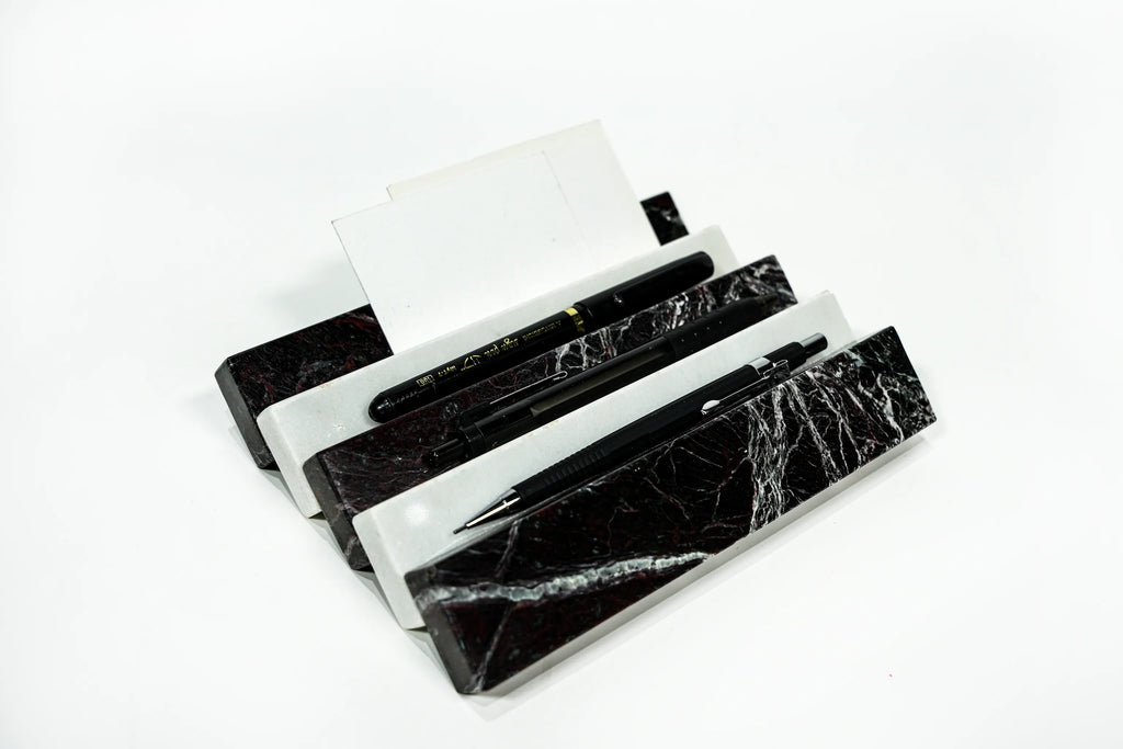 Interval  18 x 15 x 4 cm