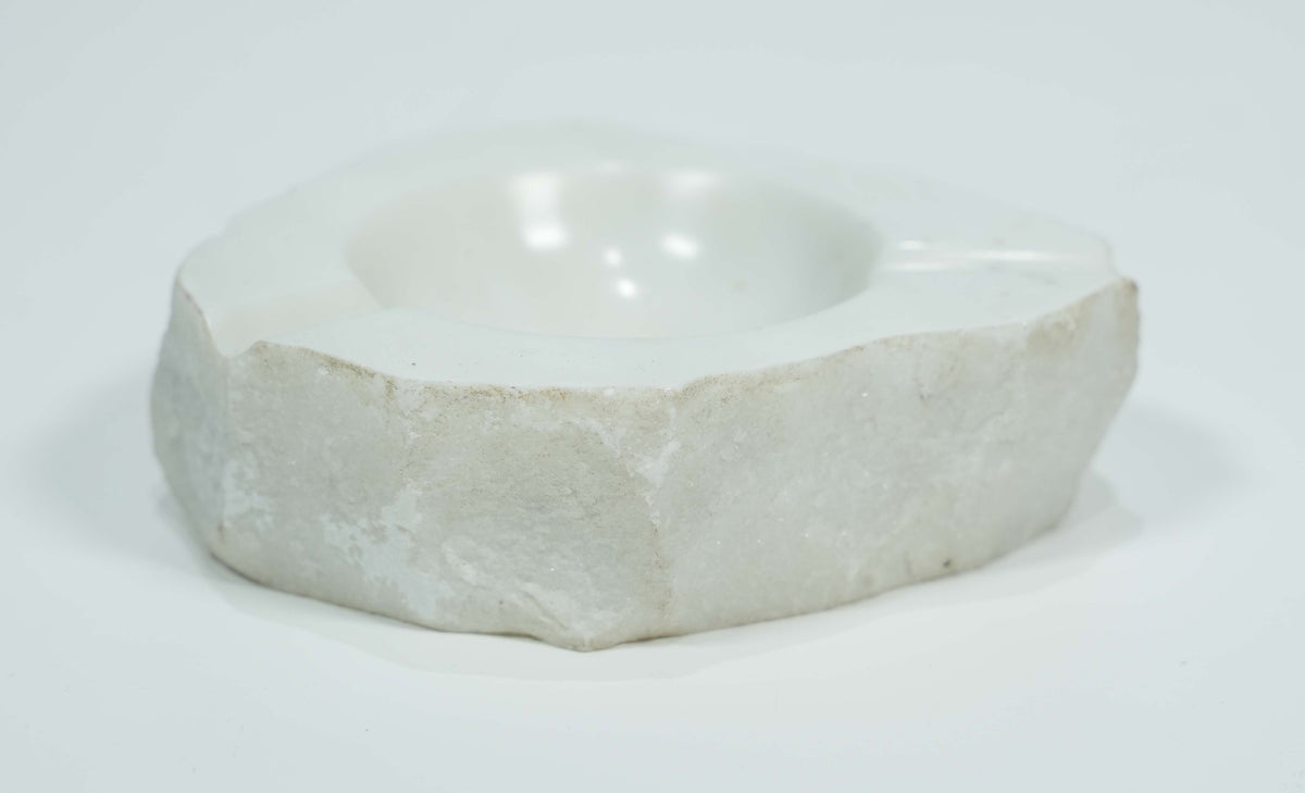 Ashtray  16 x 16 x 4 cm